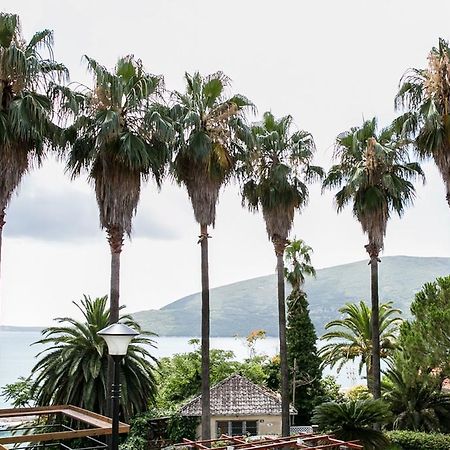 Apartments Martinetti Herceg Novi Rum bild